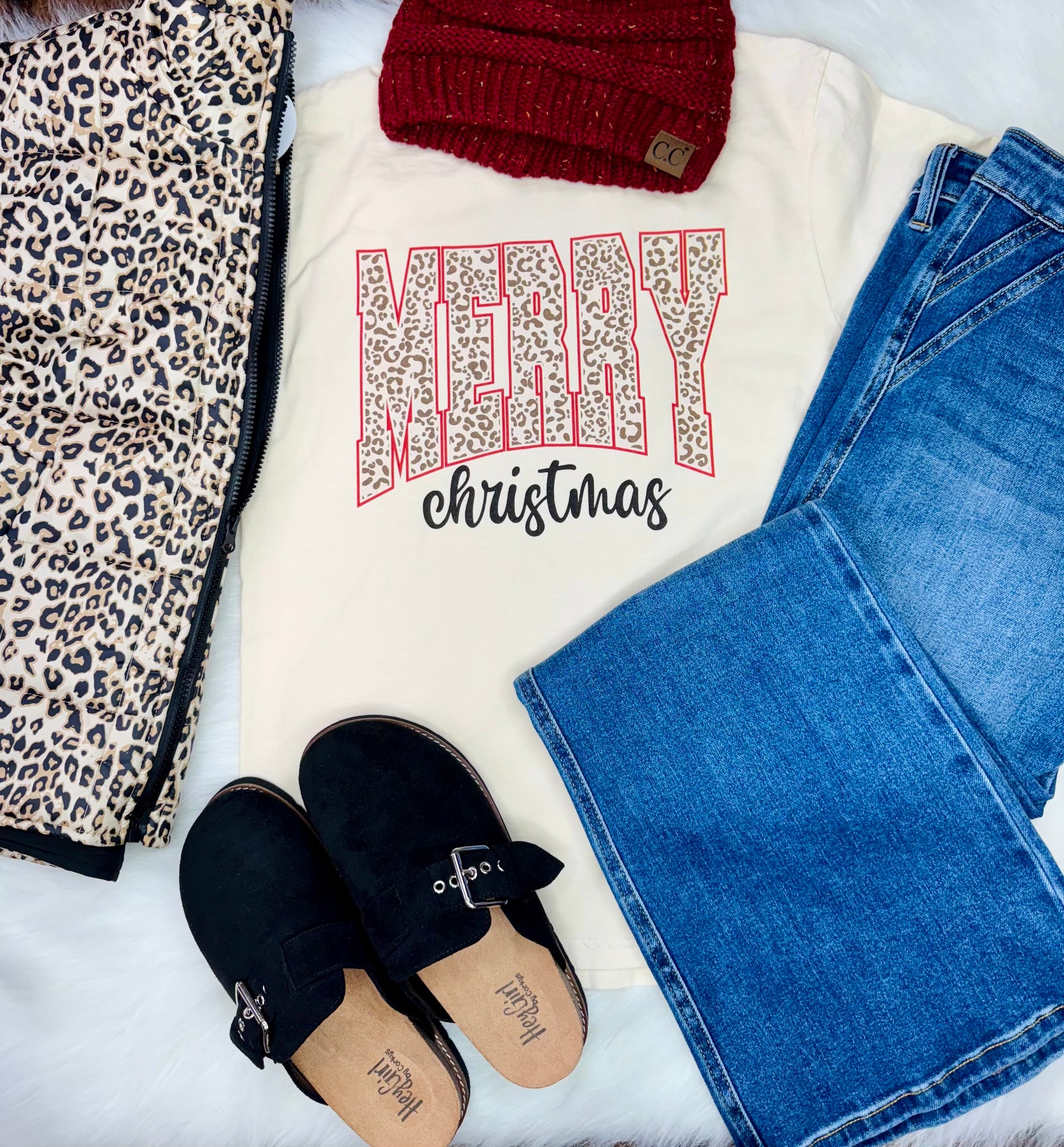 Comfort Colors Leopard Merry Christmas Tee