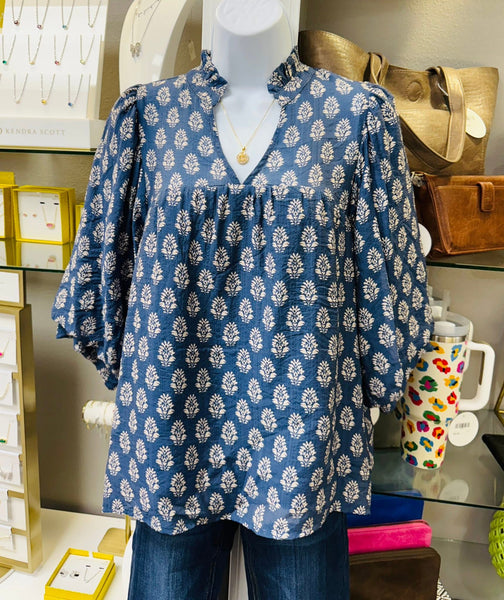 UMGEE Blue & Cream Floral Top