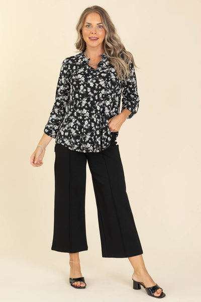 Lizzy Top Black Floral Mix