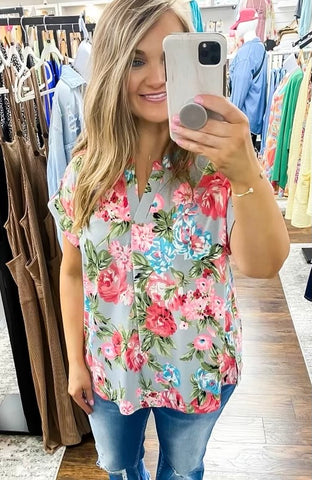 Lizzy Short Sleeve Top Grey Bright Floral