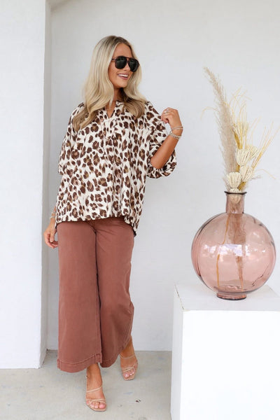 UMGEE Leopard Print V Neck Top Cream