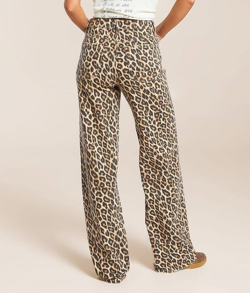 Vervet Leopard Print Wide Leg Straight Jean