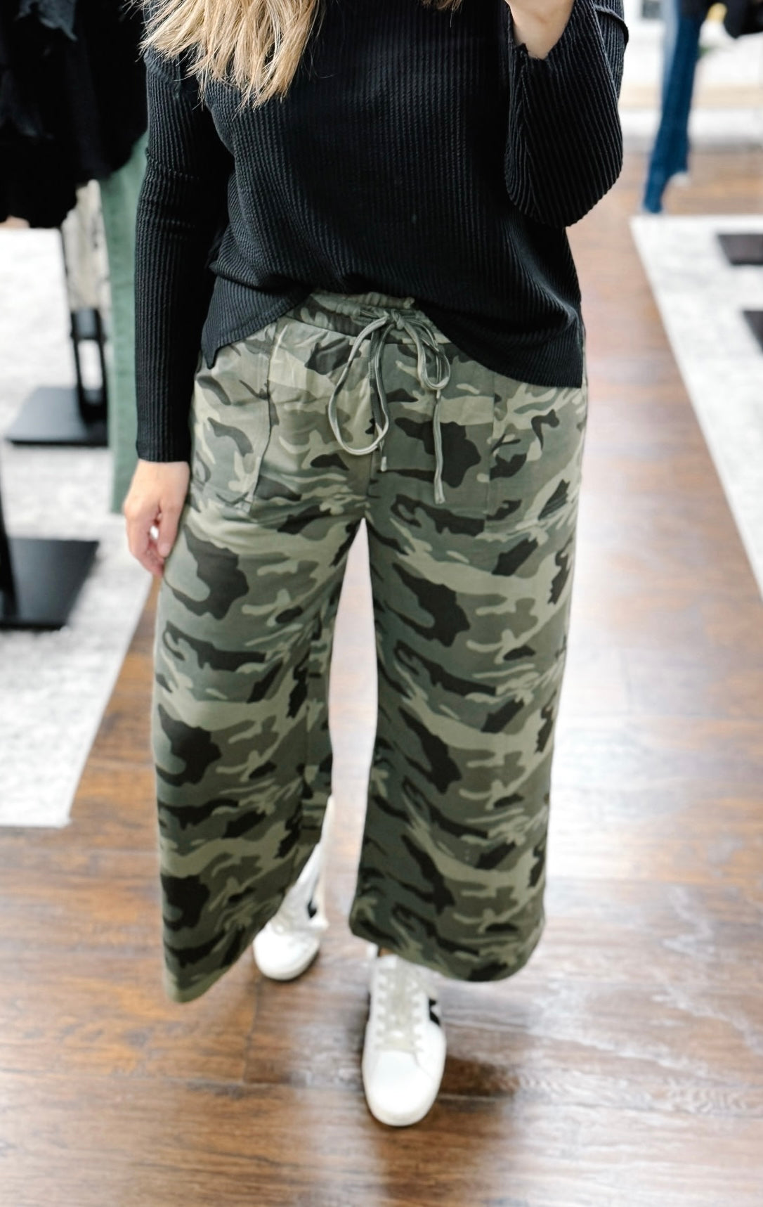 Camo Print Wide Leg Pant