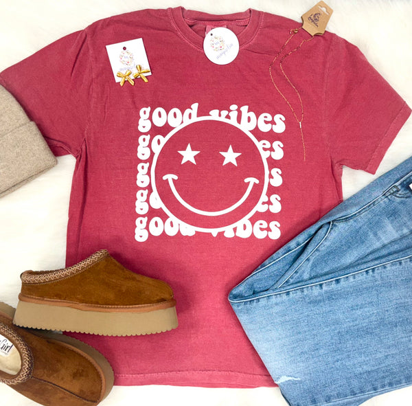 Comfort Colors Good Vibes Star Smiley Crimson Tee