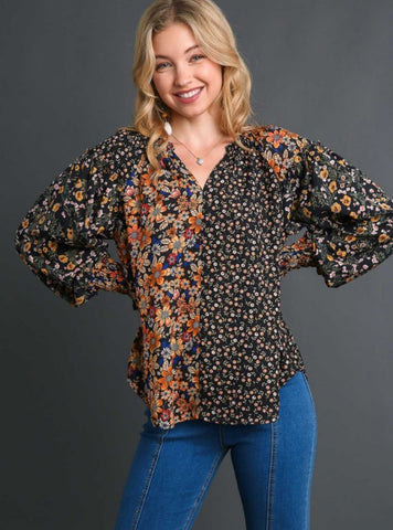 UMGEE Mixed Floral Print Top Black