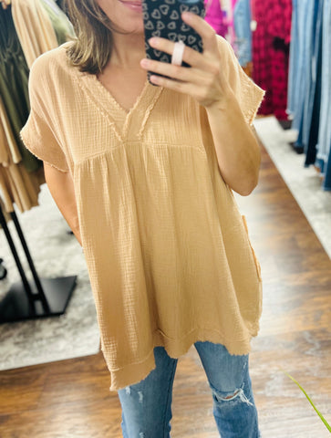 Laci Raw Hem Top Brush