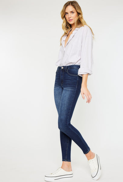 KanCan Julia Non Distressed Jean