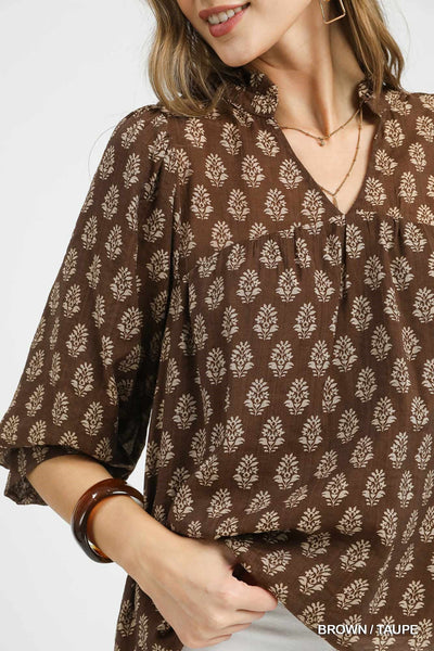 UMGEE Coffee & Cream Floral Top