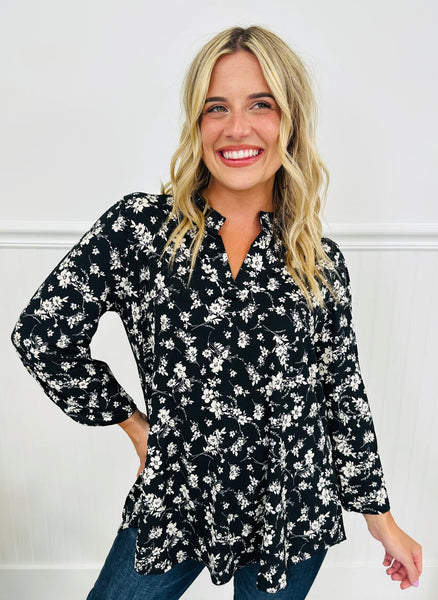 Lizzy Top Black Floral Mix