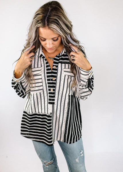 UMGEE Black & White Textured Button Down