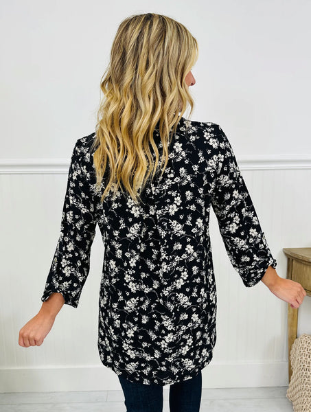Lizzy Top Black Floral Mix