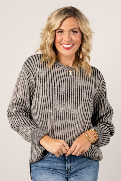 Curved Hem Two Tone Sweater Black