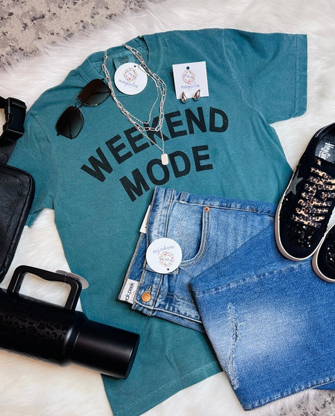 Comfort Colors Weekend Mode Tee Emerald