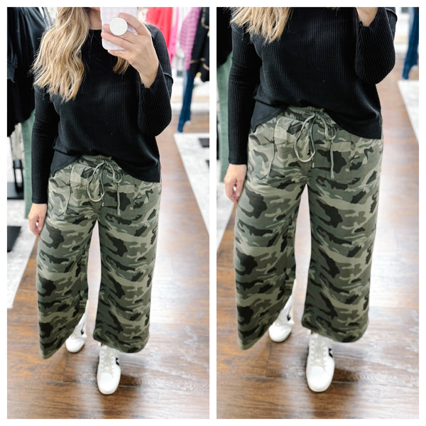 Camo Print Wide Leg Pant
