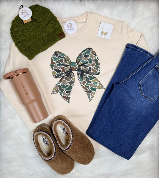 Sweet Cream Camo Bow Sweatshirt