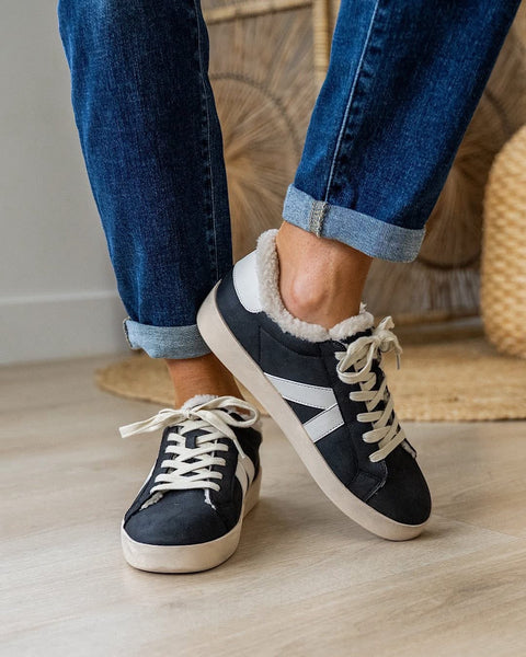 CORKYS No Chaser Black Sneaker