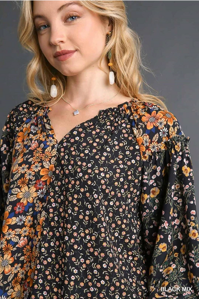 UMGEE Mixed Floral Print Top Black