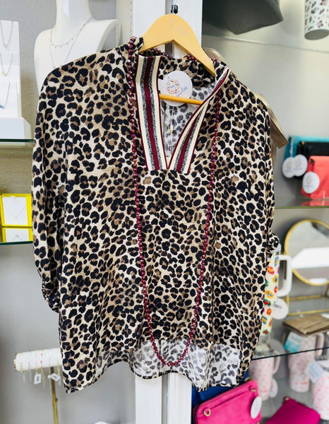 Luxe Leopard Popover Top Wine Mocha