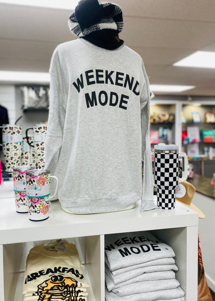 Weekend Mode Cozy Sweatshirt