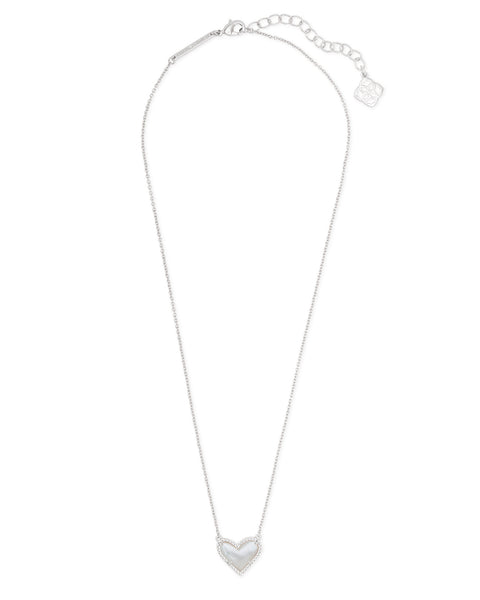 KS ARI HEART SHORT PENDANT NECKLACE SILVER
