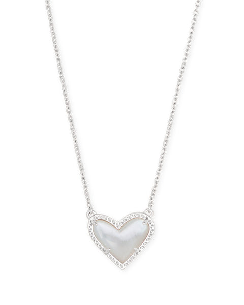 KS ARI HEART SHORT PENDANT NECKLACE SILVER