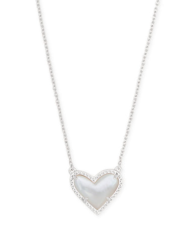 KS ARI HEART SHORT PENDANT NECKLACE SILVER