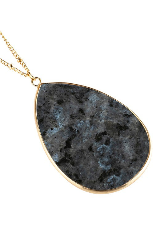 Oval Stone Pendant Necklace