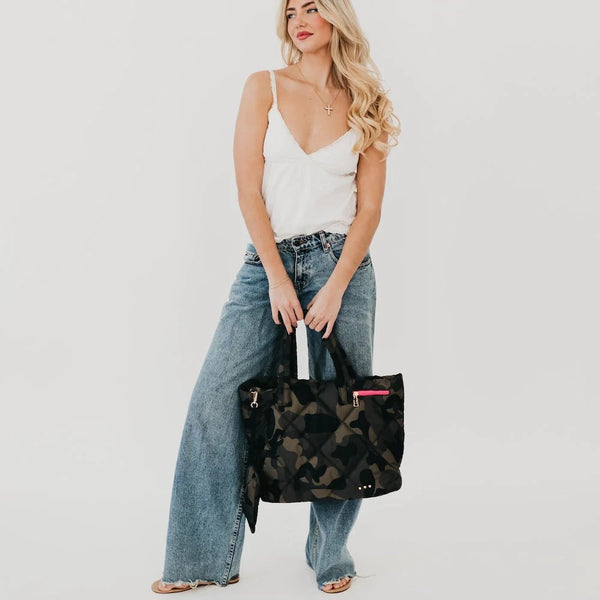 Presley Puffer Quilted Tote Bag Camo
