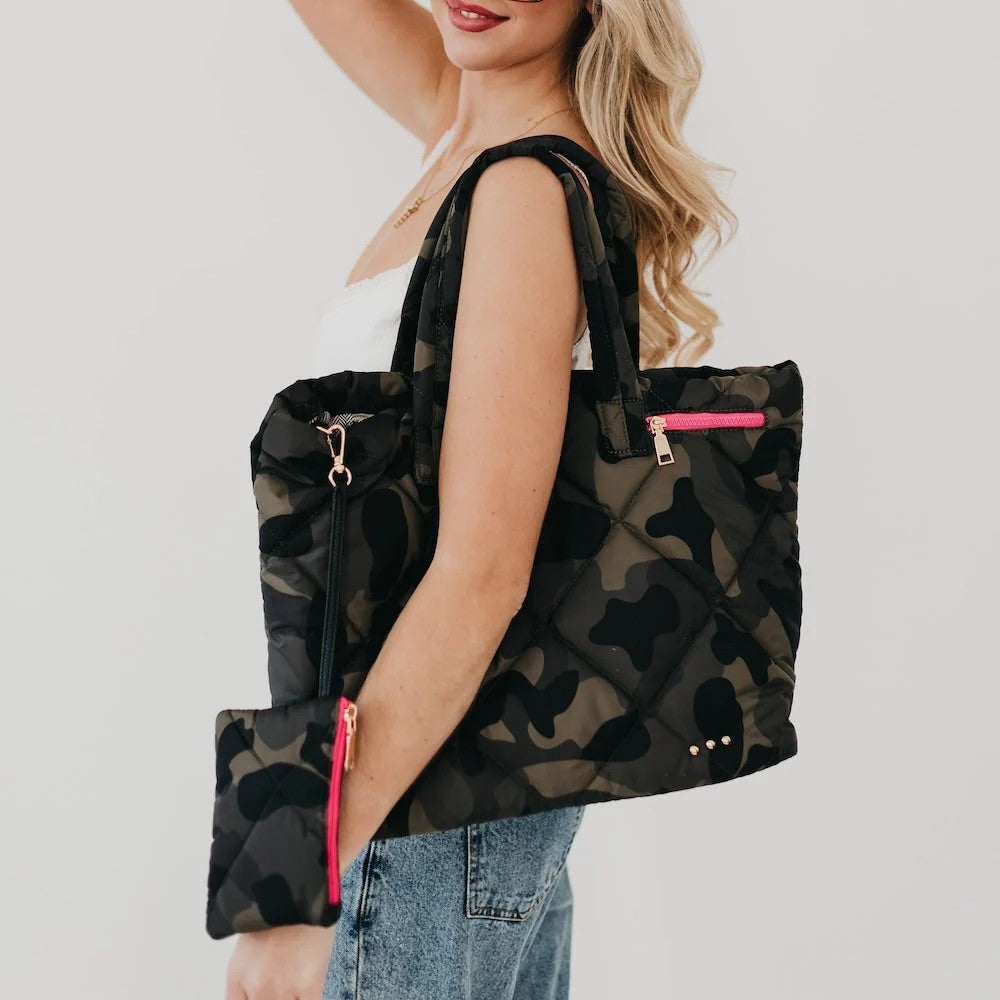 Presley Puffer Quilted Tote Bag Camo