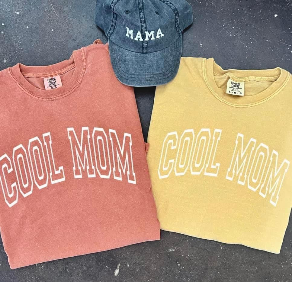 Cool mom tee deals