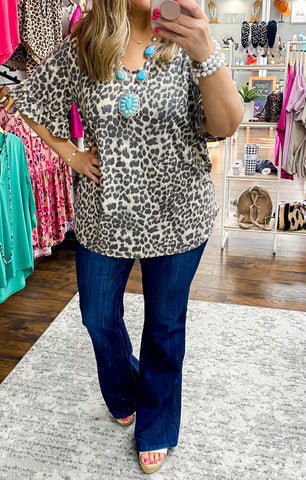 Leopard V Neck Ruffle Sleeve Top